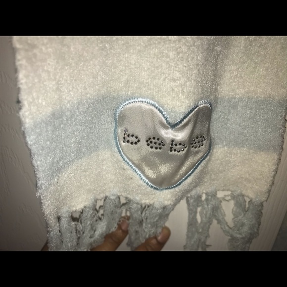 2 BeBe ScArves - Picture 3 of 5